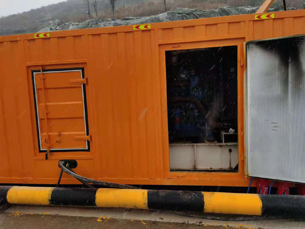 威宁发电机出租 柴油发电机组电压低报警怎么办？