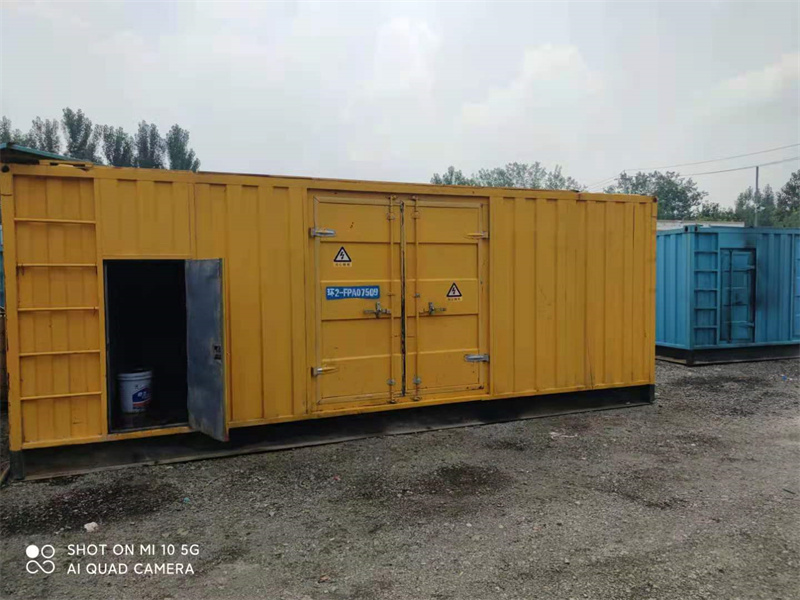 威宁200KW柴油发电机组需要配备什么型号的电缆线？