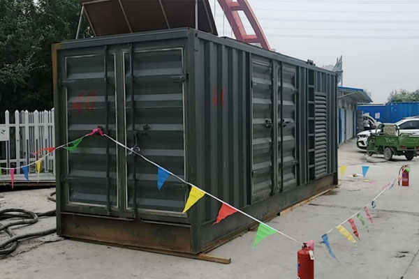 威宁发电机租赁空气滤清器多久更换一次？