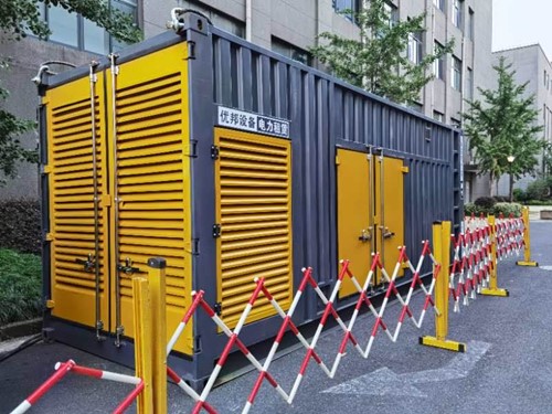 威宁如何使用转速表检查发动机的转速？