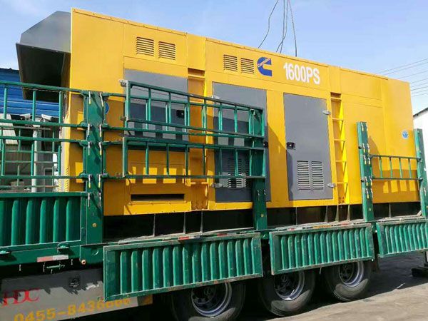 威宁测量水冷式机油散热器密封件尺寸时的注意事项有哪些？